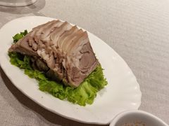 -品悦酒店(三林古镇店)