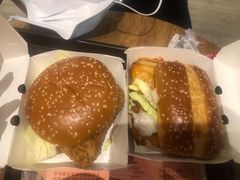 香辣鸡腿堡-肯德基(龙之梦购物中心店)