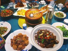 -董厨煨汤馆(车站路店)