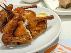 脆皮陈皮乳鸽-粤小馆(天安云谷店)