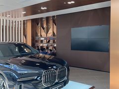 -上海宝信宝马4S店