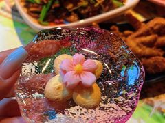 -月亮眼花园餐厅书吧酒吧