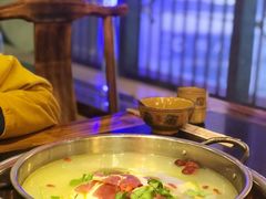 天麻竹荪火腿鸡-滇味源天麻竹荪火腿鸡火锅(黔城天街店)