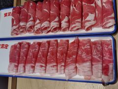 -喜悦小串丹东小黄牛海鲜烧烤大排档(民主广场店)