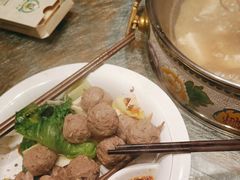 -娜仁图雅蒙古美食村(33小镇店)
