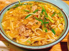 三特价云南小锅米线-云之南(八里庄店)