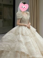 -拉瑞娜LaReine婚纱礼服高级定制