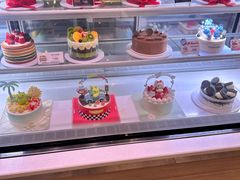 -巴黎贝甜(大宁国际商业广场店)