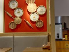 -佬钱湾仔(衣裳街店)