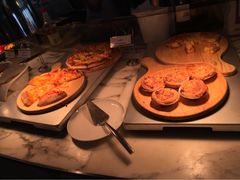 绿地洲际酒店地平线全日餐厅-洲际酒店·地平线全日餐厅HORIZON CAFÉ