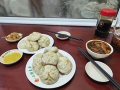 -小胖包子王(光明楼店)