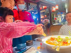 -坛宗剁椒鱼头(河西王府井店)