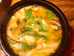 -百年石锅饭·朝鲜族传统民餐