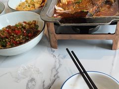 -一品味庄·地标武昌鱼·藕汤湖北菜(黄鹤楼店)