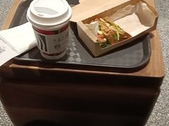-星巴克(迪士尼小镇店)