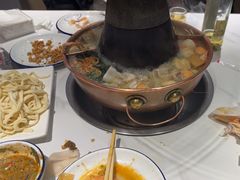 -老蜀铜火锅·酸菜脊骨·麻辣羊蝎子(热闹路店)