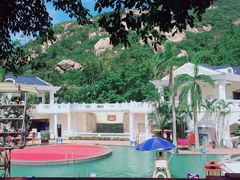 -江门古兜温泉小镇