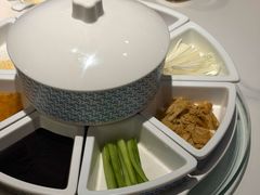 -羲和雅苑•北京烤鸭(国贸商城店)