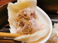 蟹粉小笼-老半斋(福州路店)