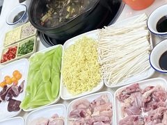 -张大厨鸡煲王·小龙虾·16年老字号(新圳东路店)