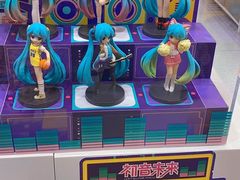 -泡泡玛特POPMART(上海环球港店)