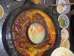 -成渝龙火锅(都江堰店)