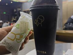 -喜茶(深圳万象城黑金店)