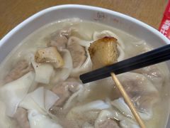 -南城香·饭香串香馄饨香(花园北路店)