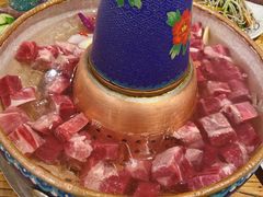 -毛辣果·贵州红酸汤牛肉火锅(西单店)