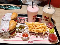 -The Habit Burger Grill 哈比特汉堡(复兴soho店)