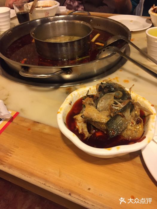 蜀滋香鲜鱼美蛙火锅(339店)图片