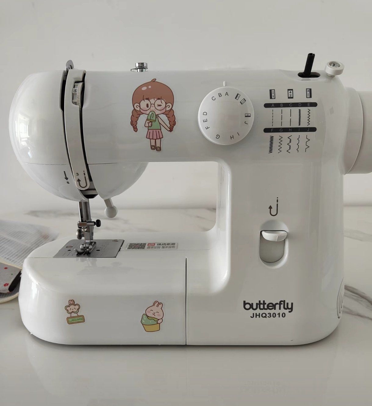 有没有姐妹买过小型缝纫机的?