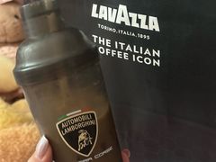 -LAVAZZA拉瓦萨咖啡(上海金融街店)