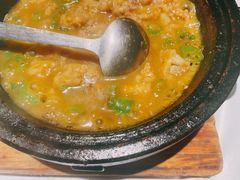 石锅香芋小酥肉煲-新蜀会四川豆花(五羊店)