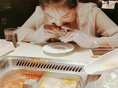 -海底捞火锅鲜切牛肉主题店(长寿路店)