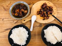 红烧肉-有肉食·虎九闽菜(798艺术区店)