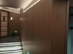 -耳湾躺式采耳SPA馆(保利五月花店)