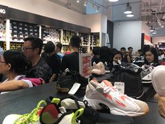 -Adidas(东荟城店)