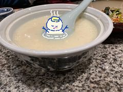 民国美龄粥-南京大牌档(香港广场店)