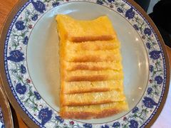 马兰糕-炉小二铜锅牛蛙•川湘菜(三里屯店)