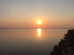 -上海滴水湖皇冠假日酒店