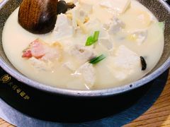 -吃饭皇帝大土家民族菜(正大广场店)