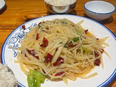 -百味地锅鸡(铜山路店)