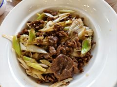 葱爆鲜鹿肉-乔家满族八大碗(流水沟店)