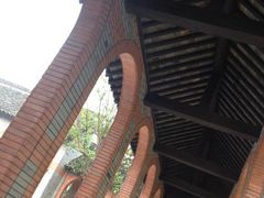 -上海玫瑰园度假酒店