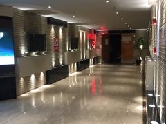 -环球梦主题KTV(曲阳生活购物中心店)