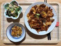 泡菜牛肉饭-暖食光·台式家庭餐厅·生日主题店(万达店)