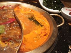 -潮火锅·麻辣牛肉火锅(观音桥方圆·LIVE店)