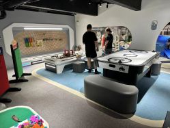 -MINI MARS KIDS CLUB亲子家庭中心(长宁天山店)
