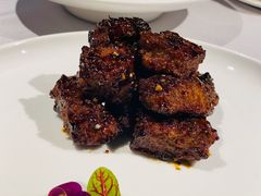 沪市牛肉粒-屋里厢上海菜馆